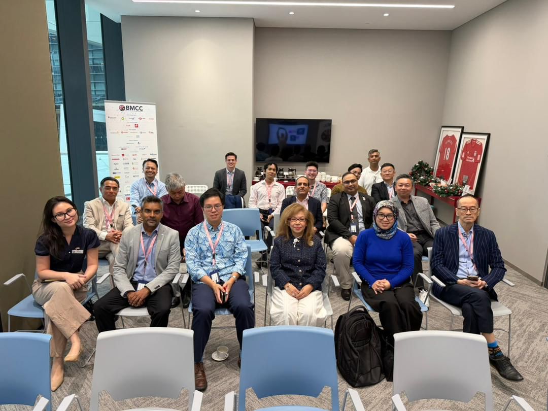 c0f49fb9-d262-4bf2-be81-c7b22913860a