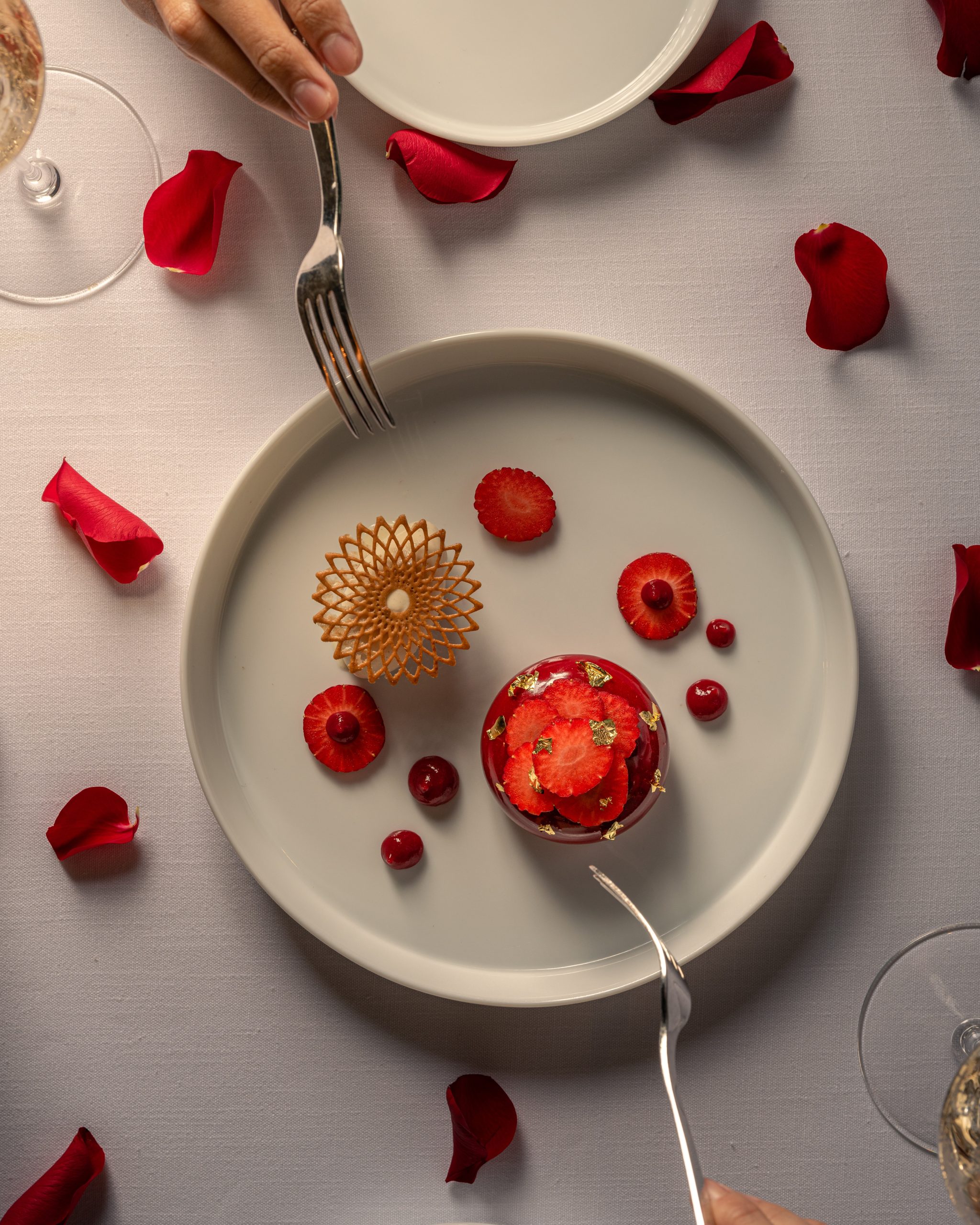 PHKL-Valentines-Dessert-With-Rose-Petals